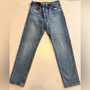 👖❤️PREMIUM Levi’s Wedgie Medium Wash Jeans